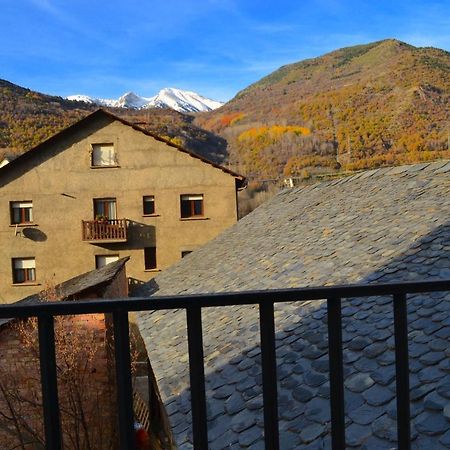Apartament Comfortable Amb Vistes I Centric By Rural D'Aneu Esterri d'Àneu Kültér fotó