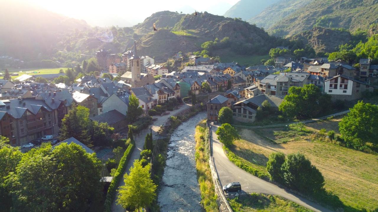 Apartament Comfortable Amb Vistes I Centric By Rural D'Aneu Esterri d'Àneu Kültér fotó