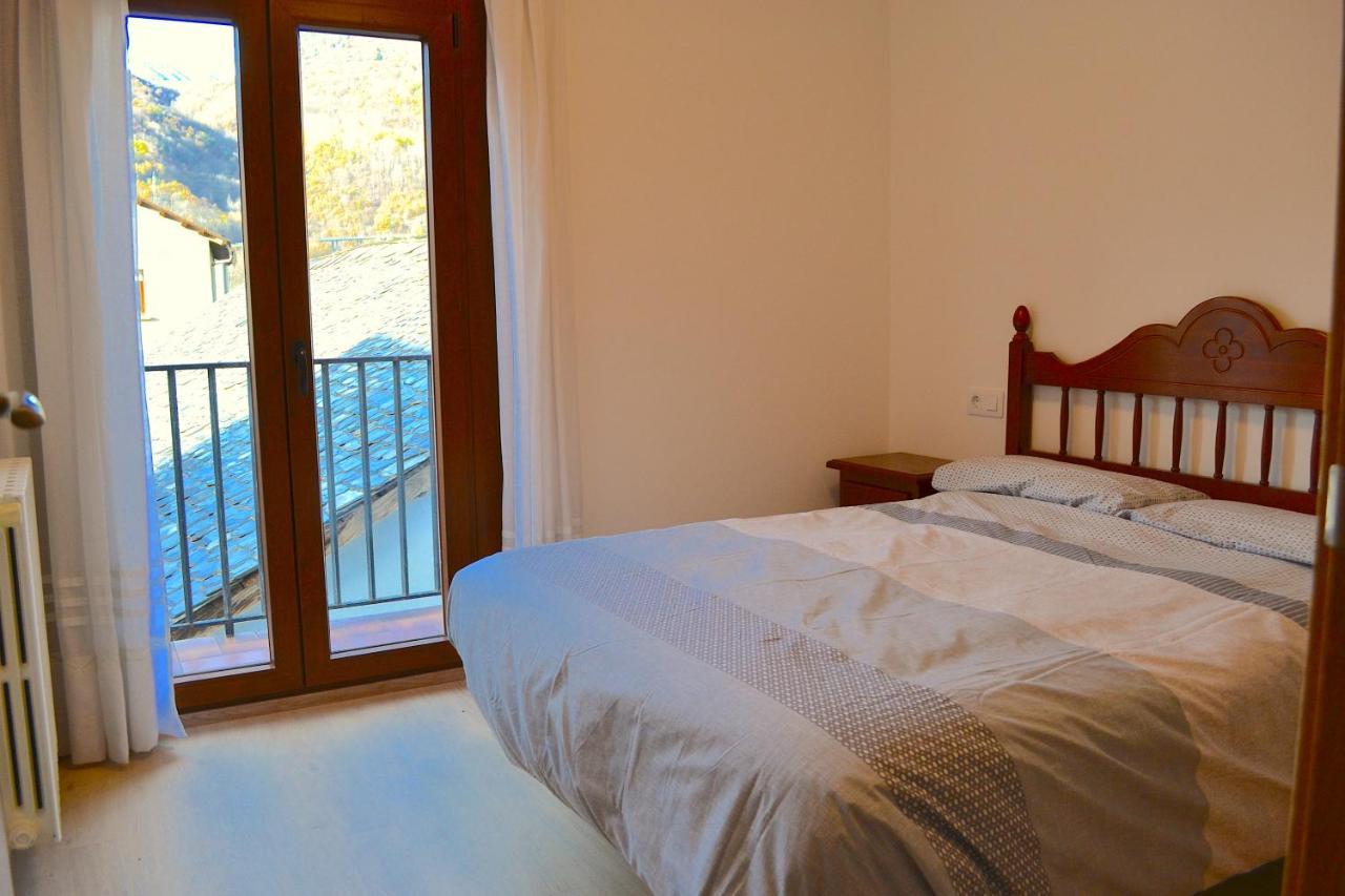 Apartament Comfortable Amb Vistes I Centric By Rural D'Aneu Esterri d'Àneu Kültér fotó
